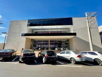 Marilia Centro Comercial Locacao R$ 60.000,00  44 Vagas 